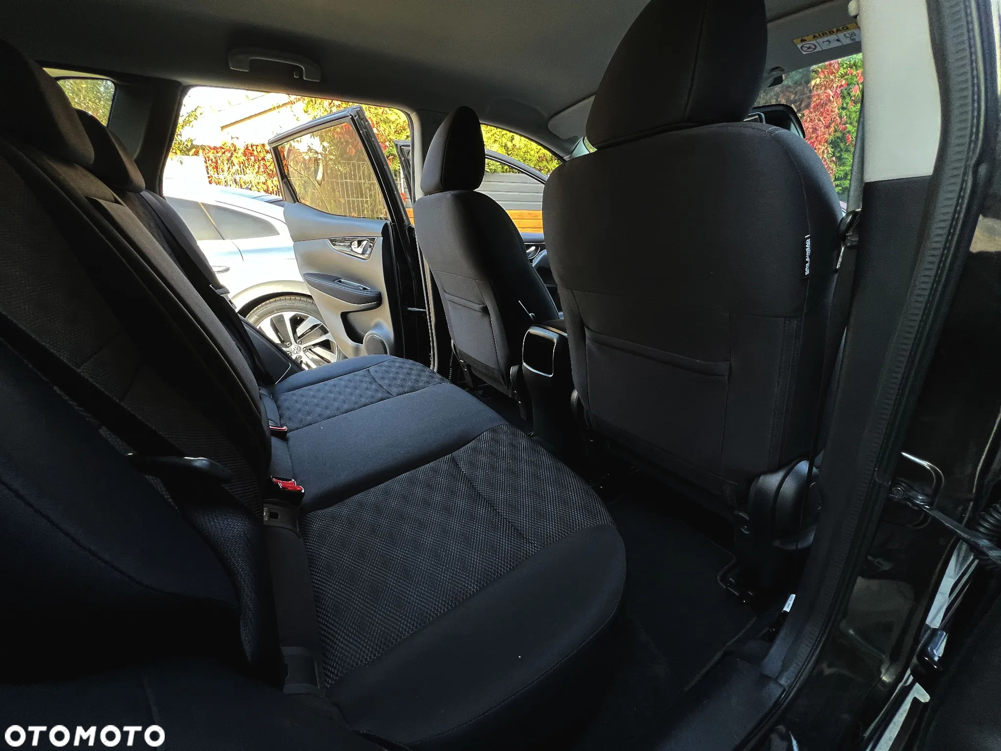 Nissan Qashqai 1.6 DCi N-Connecta Xtronic - 19