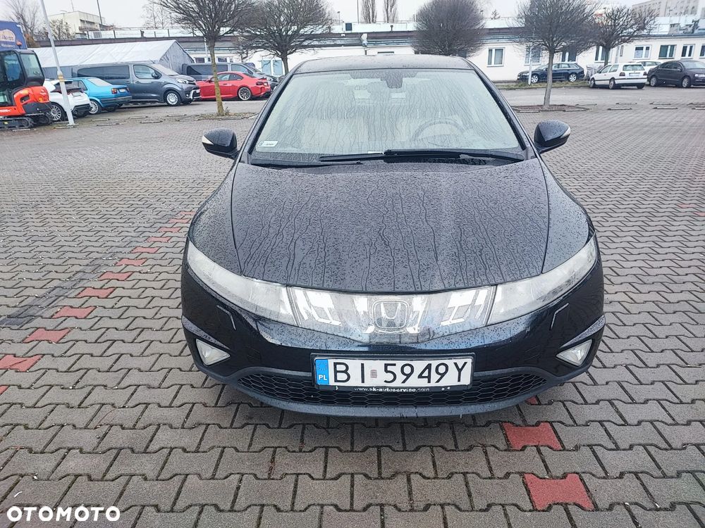 Honda Civic 1.8 Comfort - 8