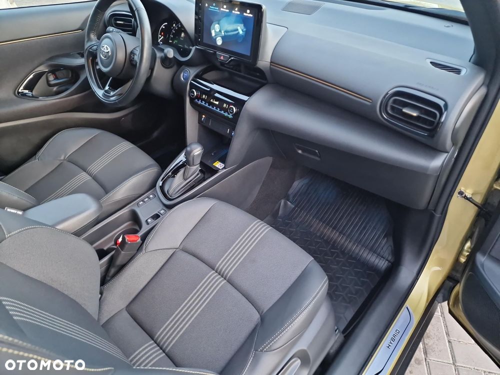 Toyota Yaris Cross Hybrid 1.5 Adventure - 19