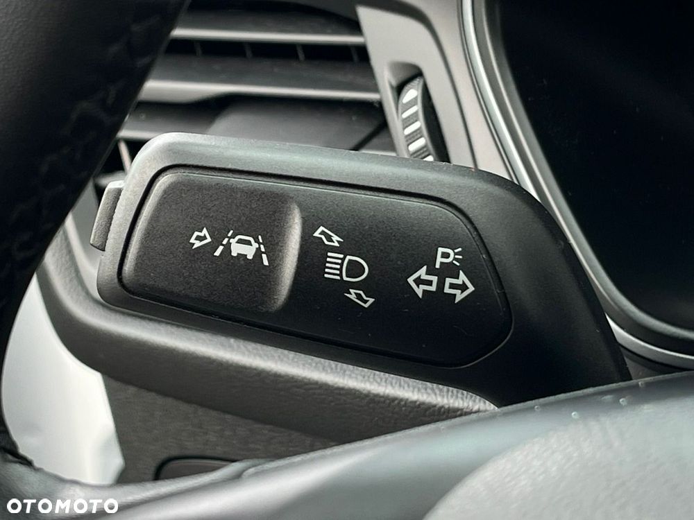 Ford Focus 1.5 EcoBlue Start-Stopp-System COOL&CONNECT - 24