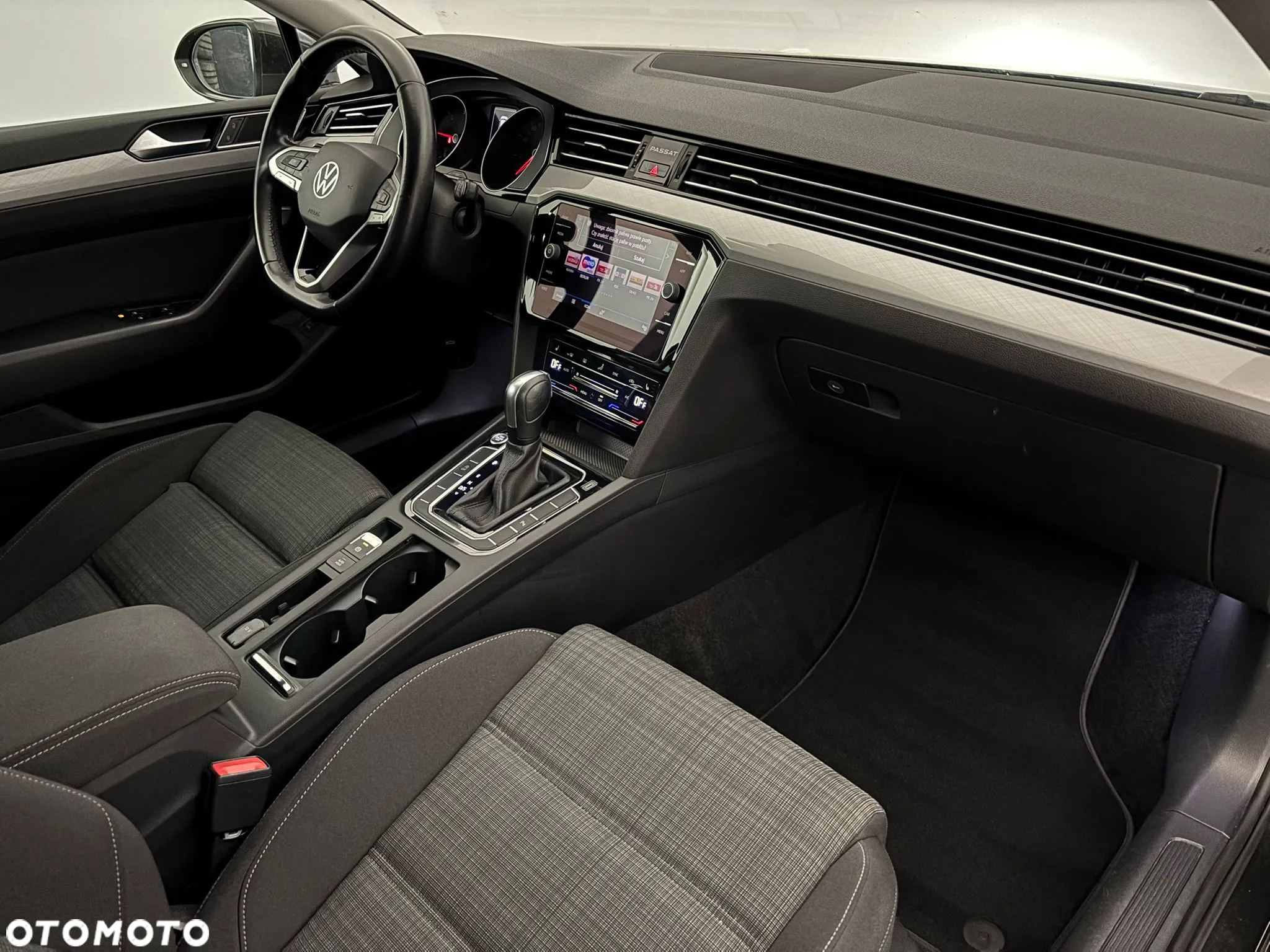 Volkswagen Passat 2.0 TDI EVO Business DSG - 19
