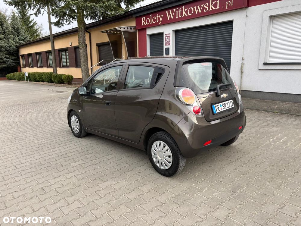 Chevrolet Spark - 4