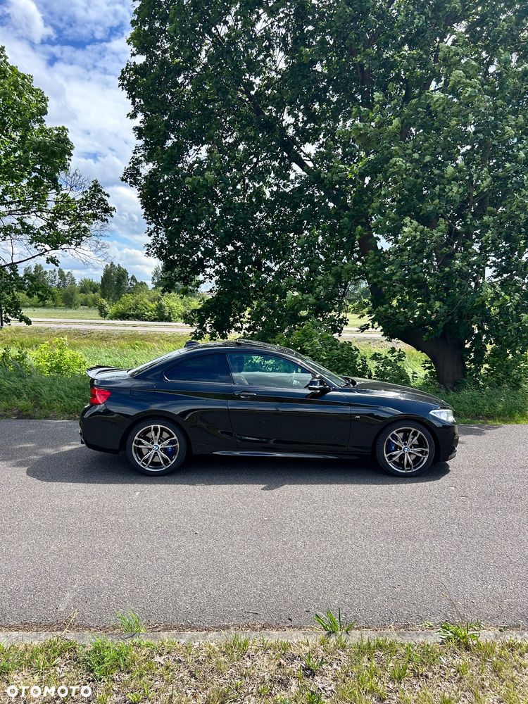 BMW Seria 2 M240i xDrive Sport-Aut - 4