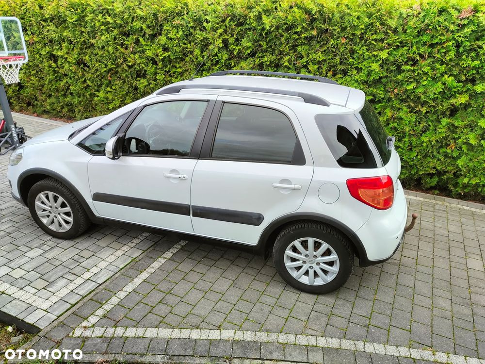 Suzuki SX4 1.6 Comfort 4WD - 16