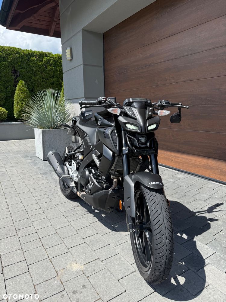 Yamaha MT - 3