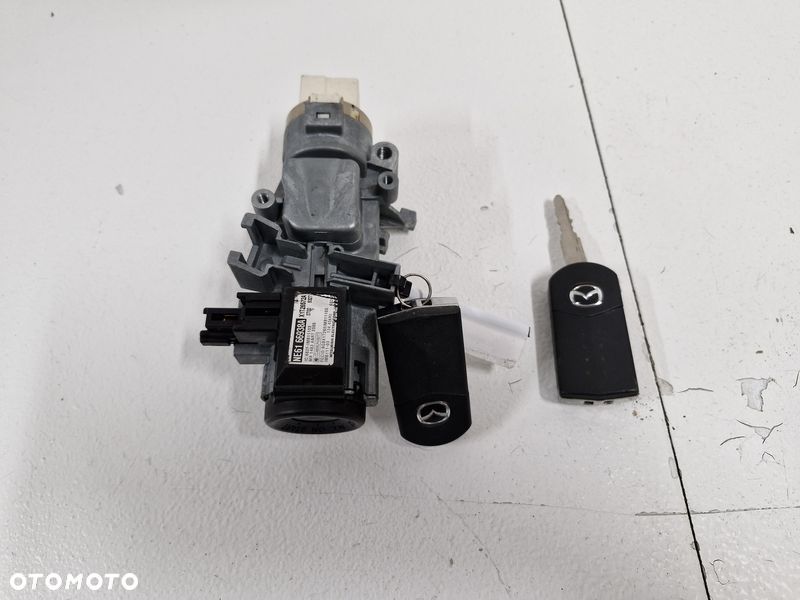 MAZDA CX7 STYCYJKA KLUCZYK NE6166938A - 1