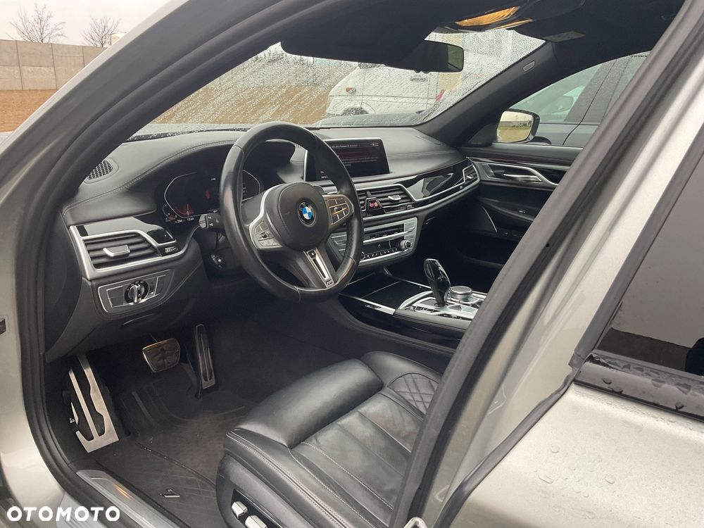 BMW Seria 7 730d xDrive - 9