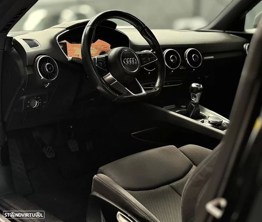 Audi TT Coupé 2.0 TDI - 23
