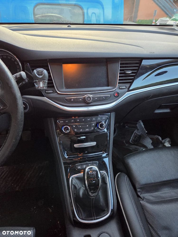Opel Astra 1.6 CDTI Elite S&S - 8