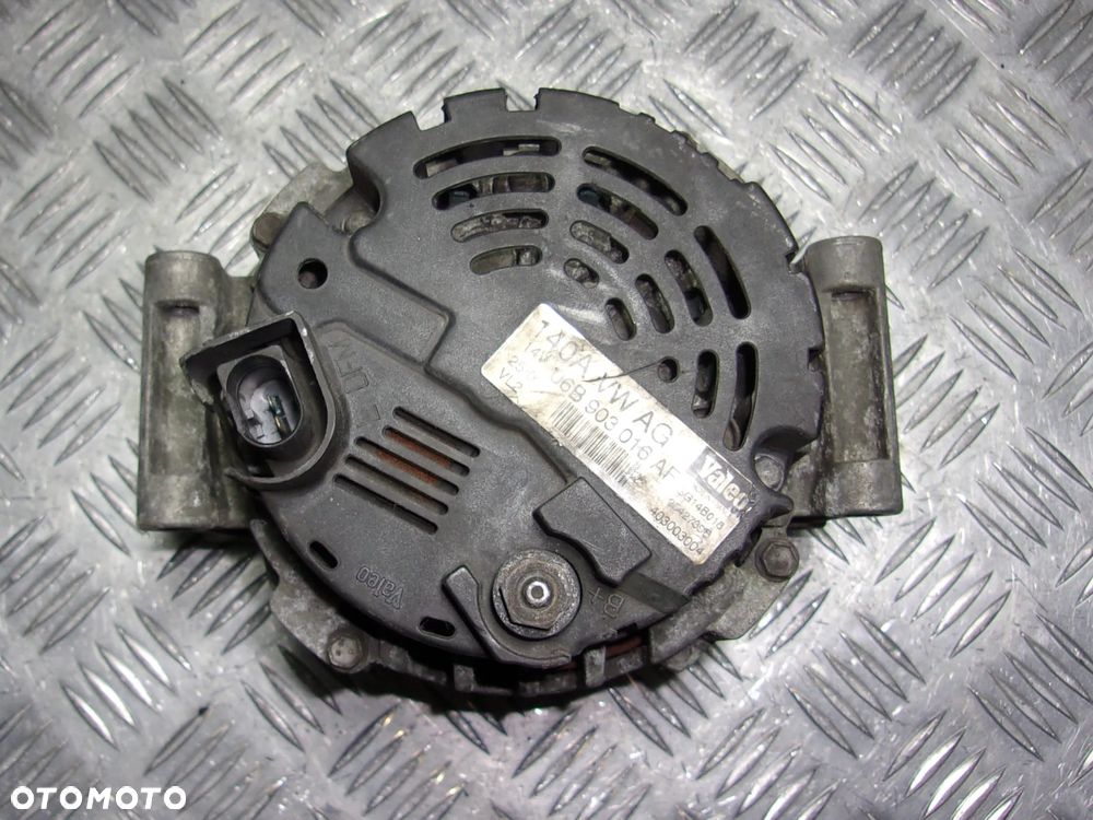 Audi A3 8P A4 B7 VW Passat B6 B7 alternator  1.8 TSI 1.8 2.0 TFSI - 3