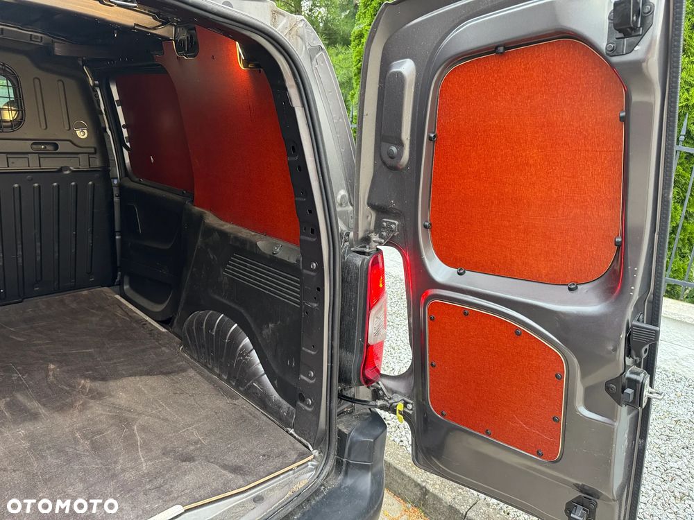 Citroën BERLINGO - 22