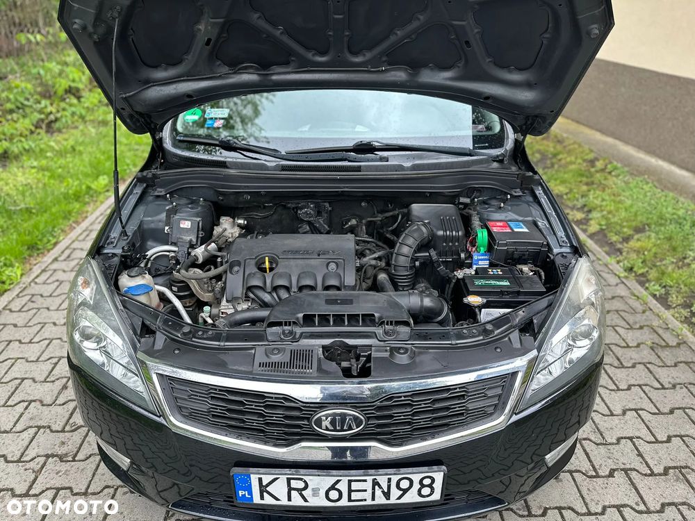Kia Ceed - 6