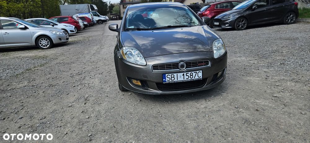 Fiat Bravo 1.9 Multijet 16V Dynamic - 8