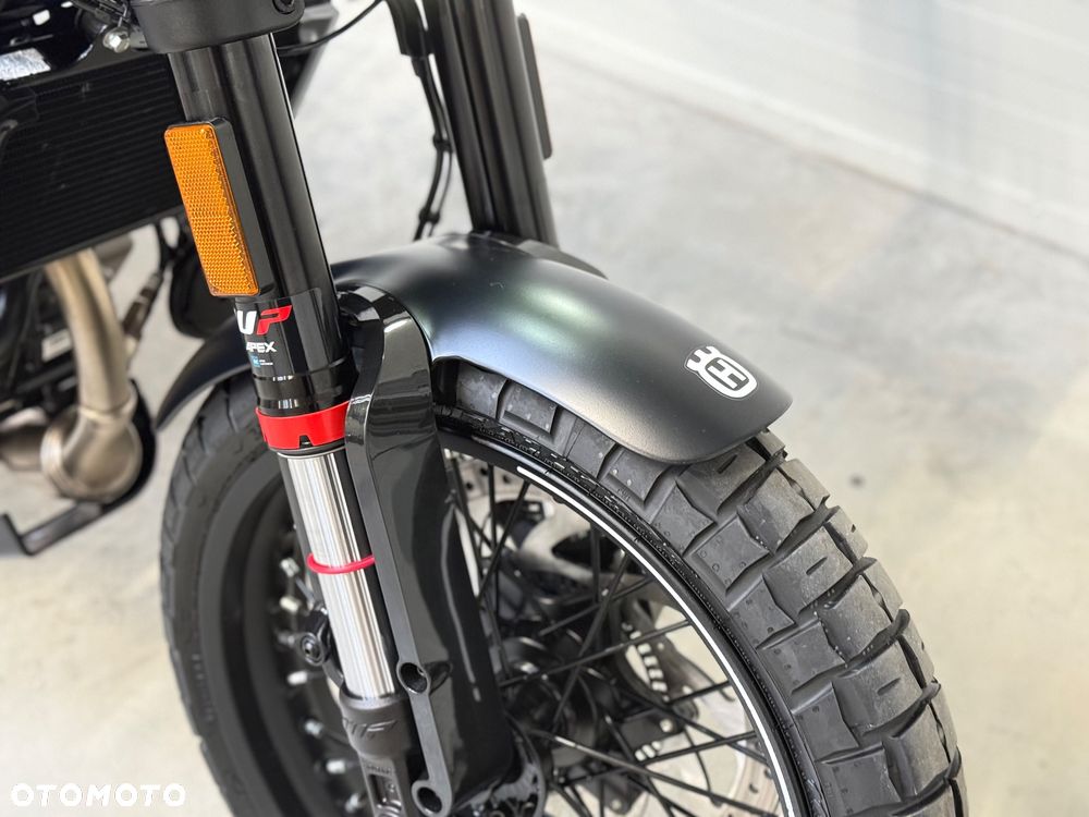 Husqvarna Svartpilen - 9