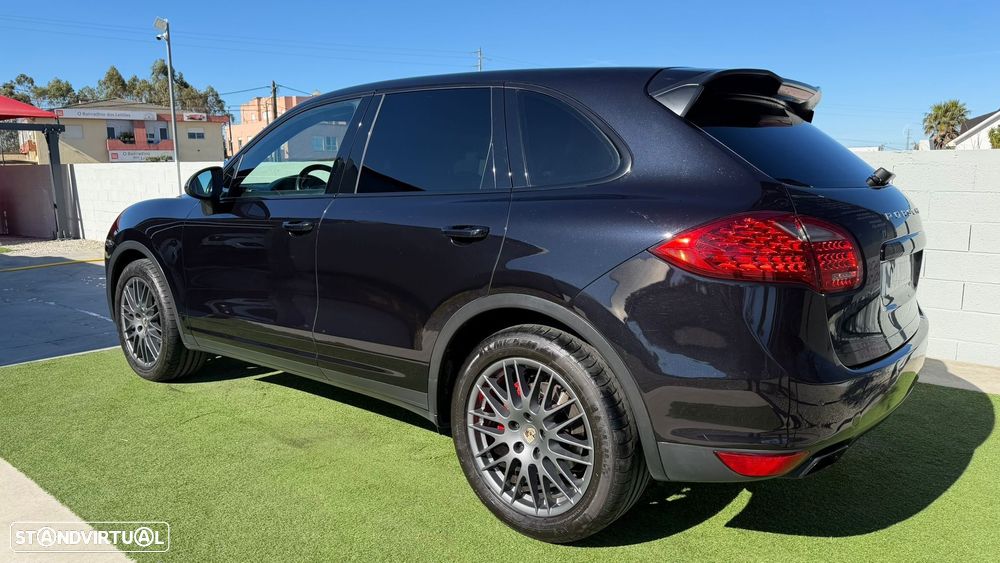 Porsche Cayenne Tiptronic - 12