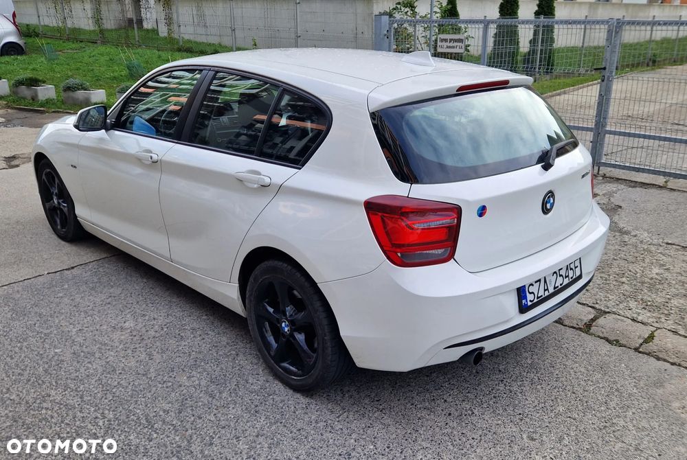 BMW Seria 1 118d Sport Line - 7