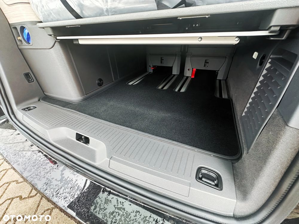 Dywany welurowe tył VW California Ocean Coast T7 - 13