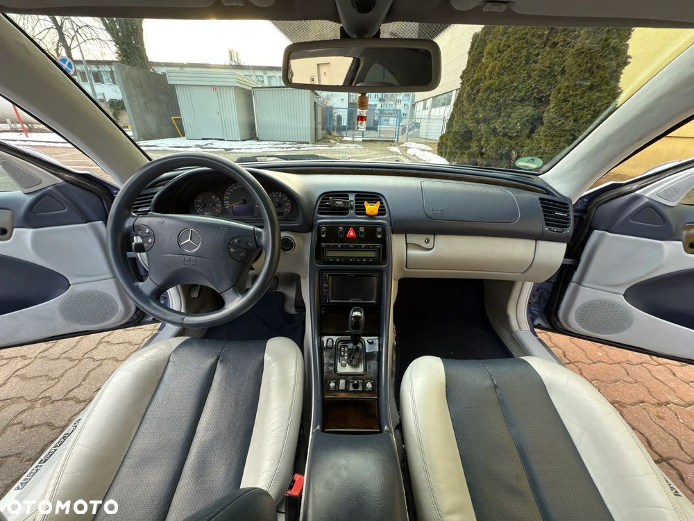 Mercedes-Benz CLK Coupe 320 Avantgarde - 15