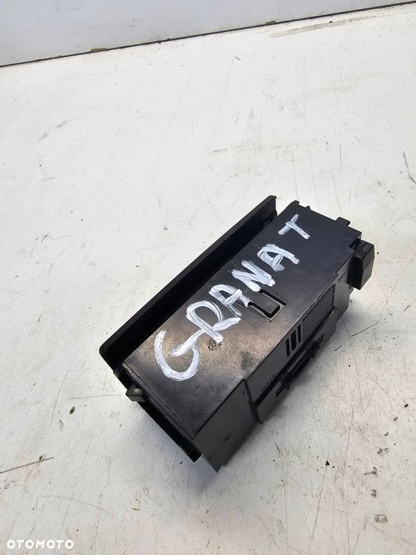 POPIELNICZKA PRAWY TYŁ AUDI A6 C6 C5 4B0857406B GRANATOWA - 5