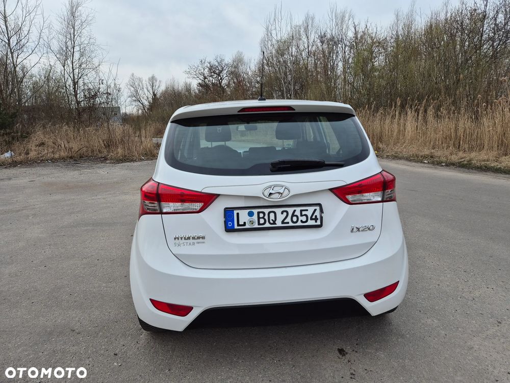 Hyundai ix20 1.4 Style blue - 8