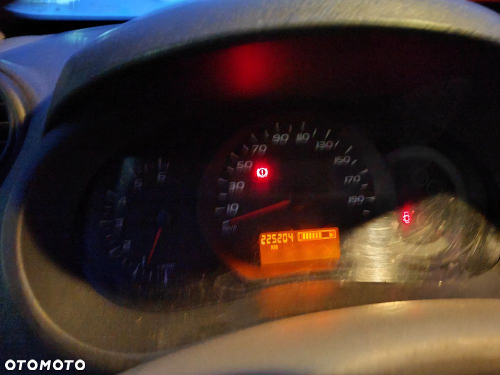 Renault Kangoo 1.6 16V 105 Happy Family - 19