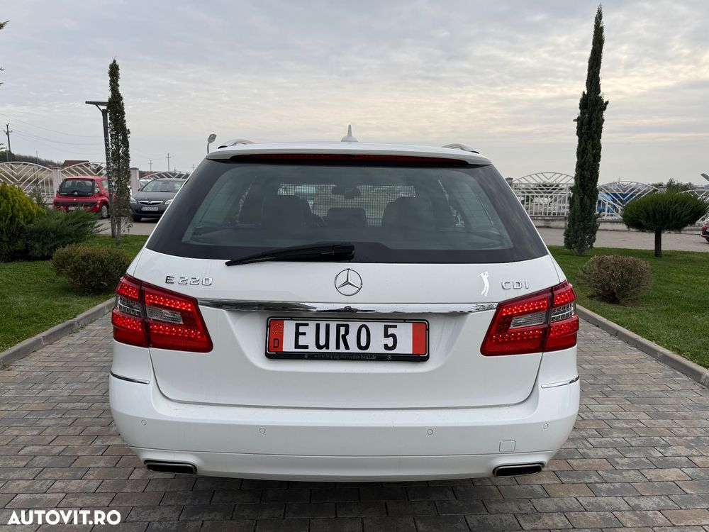 Mercedes-Benz E 220 T CDI 7G-TRONIC Avantgarde - 8