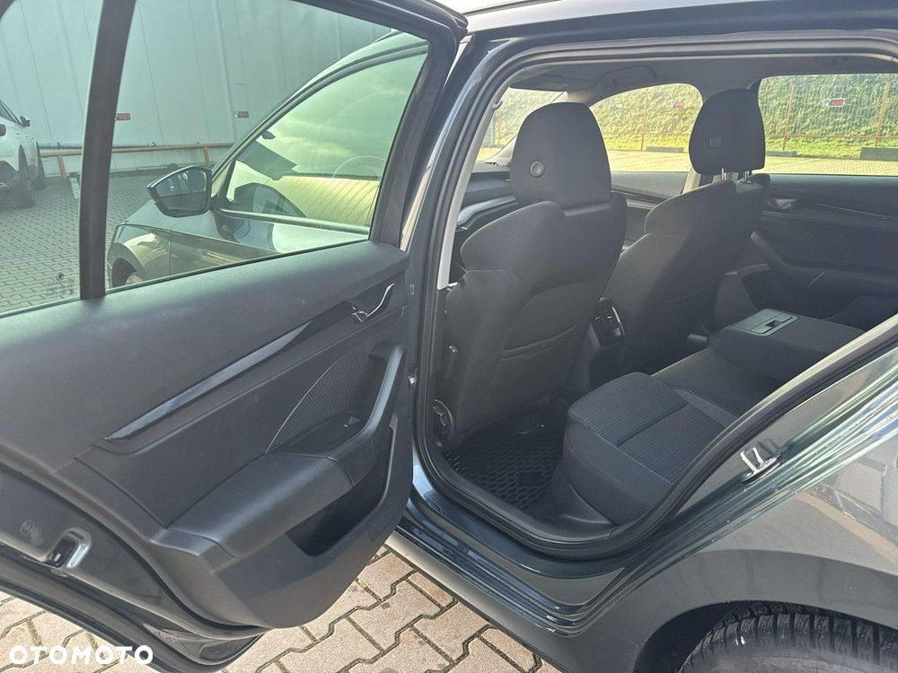 Skoda Octavia 2.0 TDI SCR Ambition DSG - 14