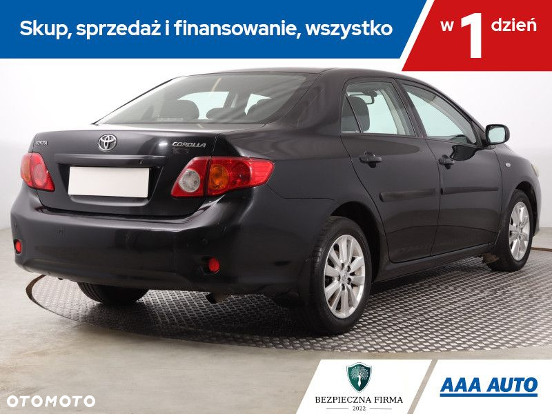 Toyota Corolla - 6