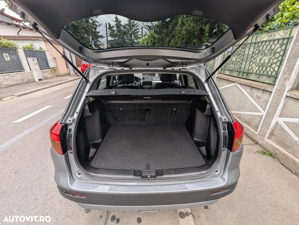 Suzuki Vitara 1.6 4X4 Luxus - 12