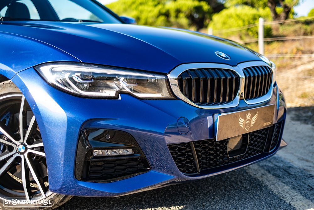 BMW 330 i xDrive Pack M - 3