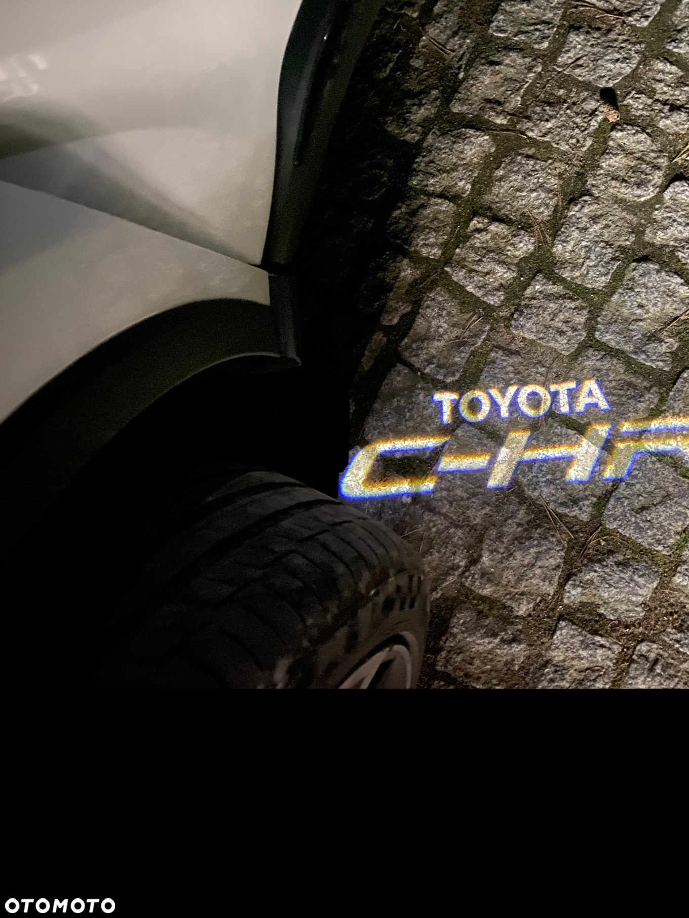 Toyota C-HR 2.0 Hybrid GR Sport - 37