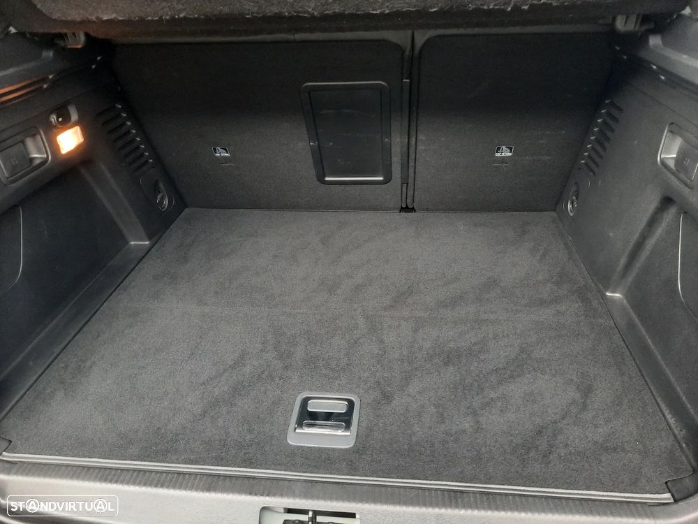 Peugeot 3008 1.6 Hybrid GT e-EAT8 - 52