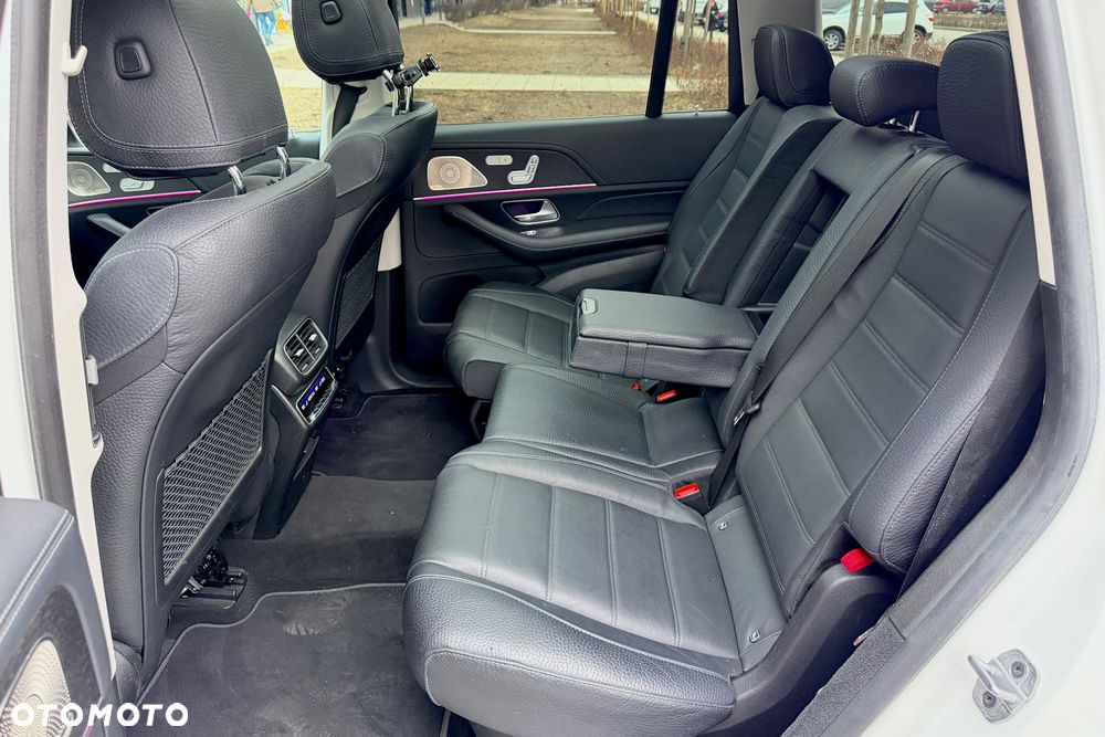 Mercedes-Benz GLS - 17
