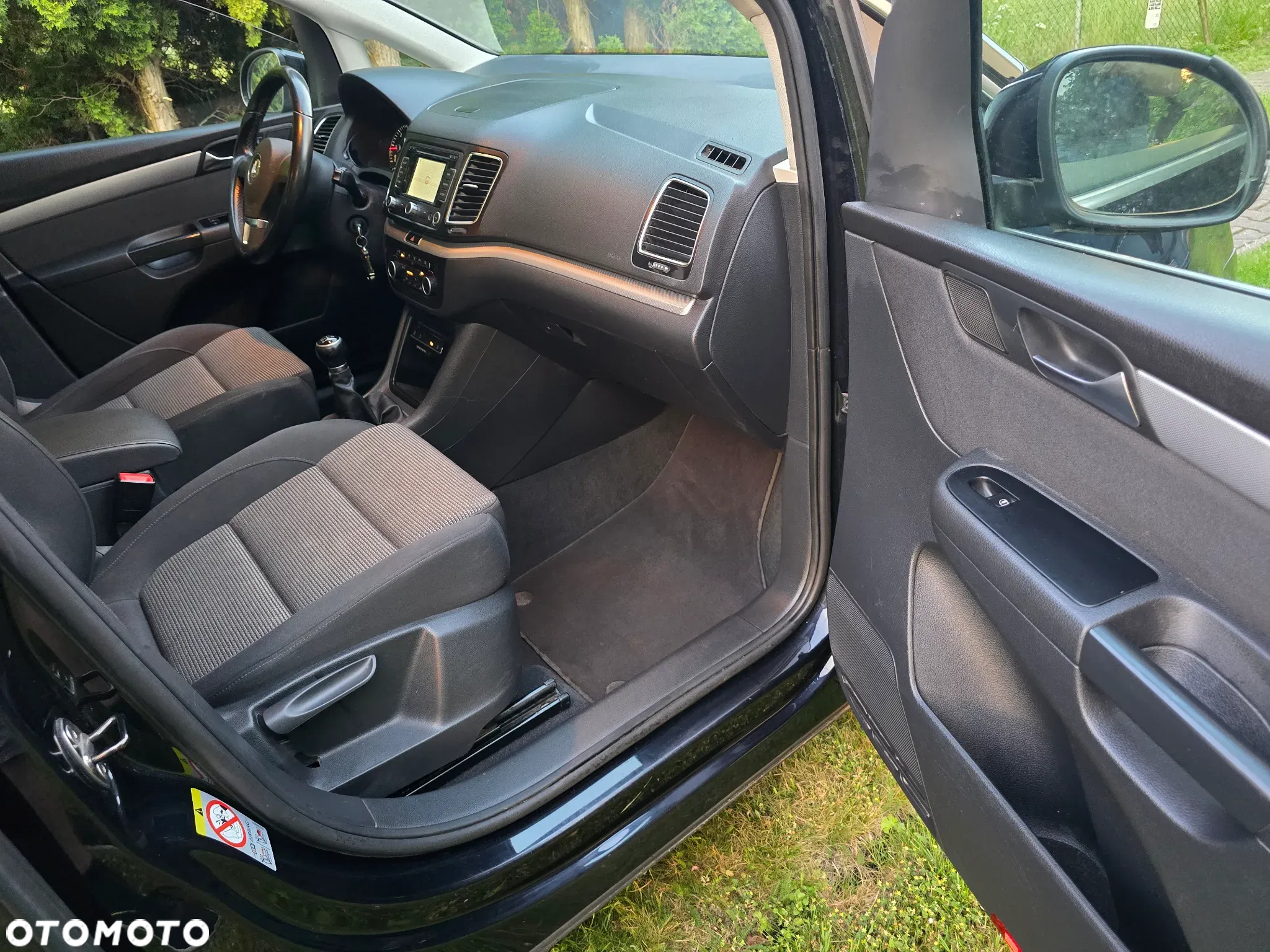 Volkswagen Sharan 2.0 TDI BlueMotion Technology Comfortline - 28