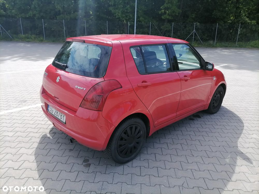 Suzuki Swift - 8
