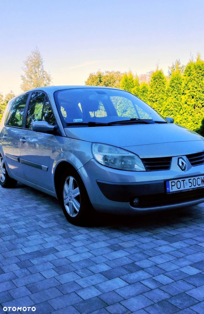 Renault Scenic - 2
