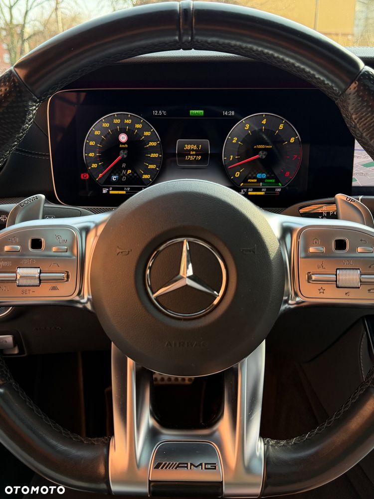 Mercedes-Benz CLS - 8