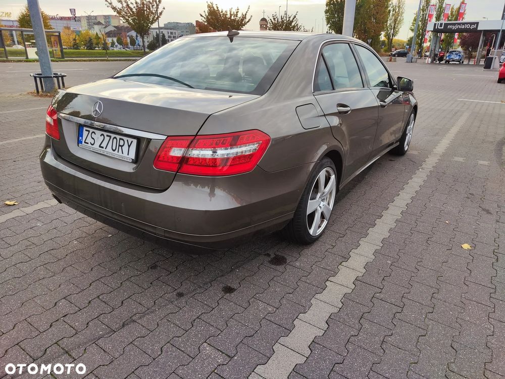 Mercedes-Benz Klasa E - 7