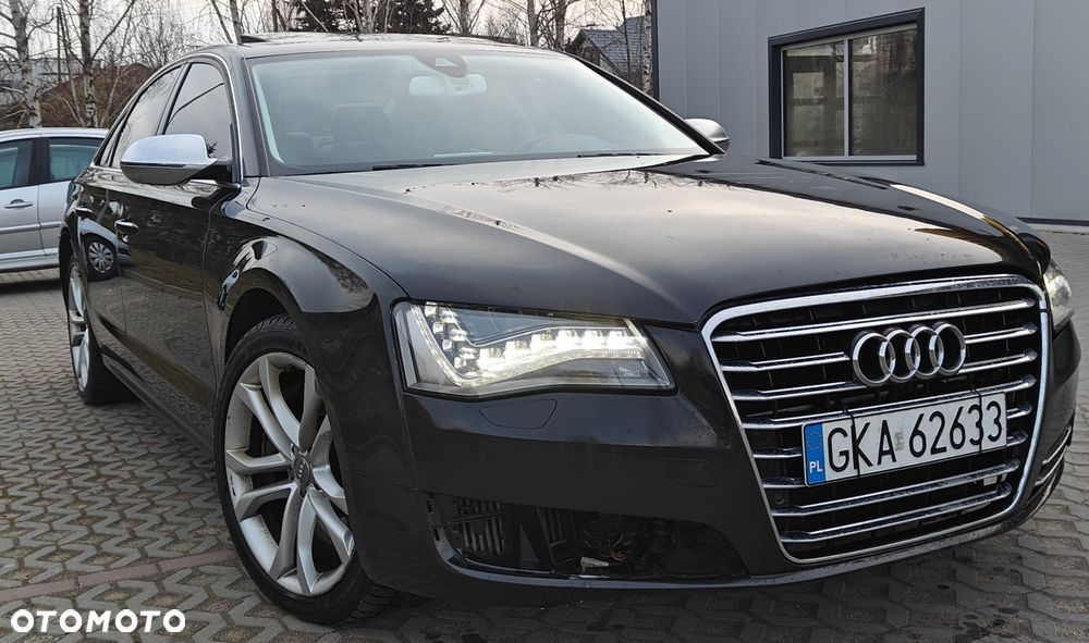 Audi A8 - 2
