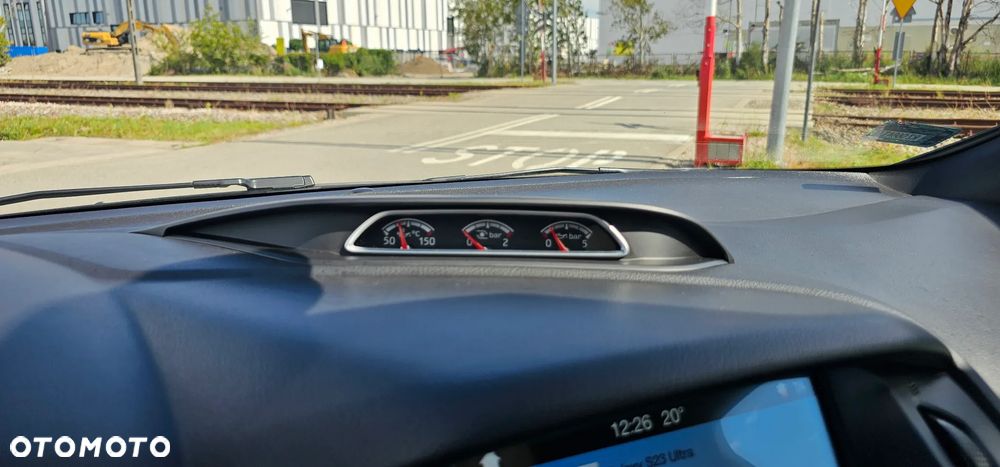 Ford Focus - 25