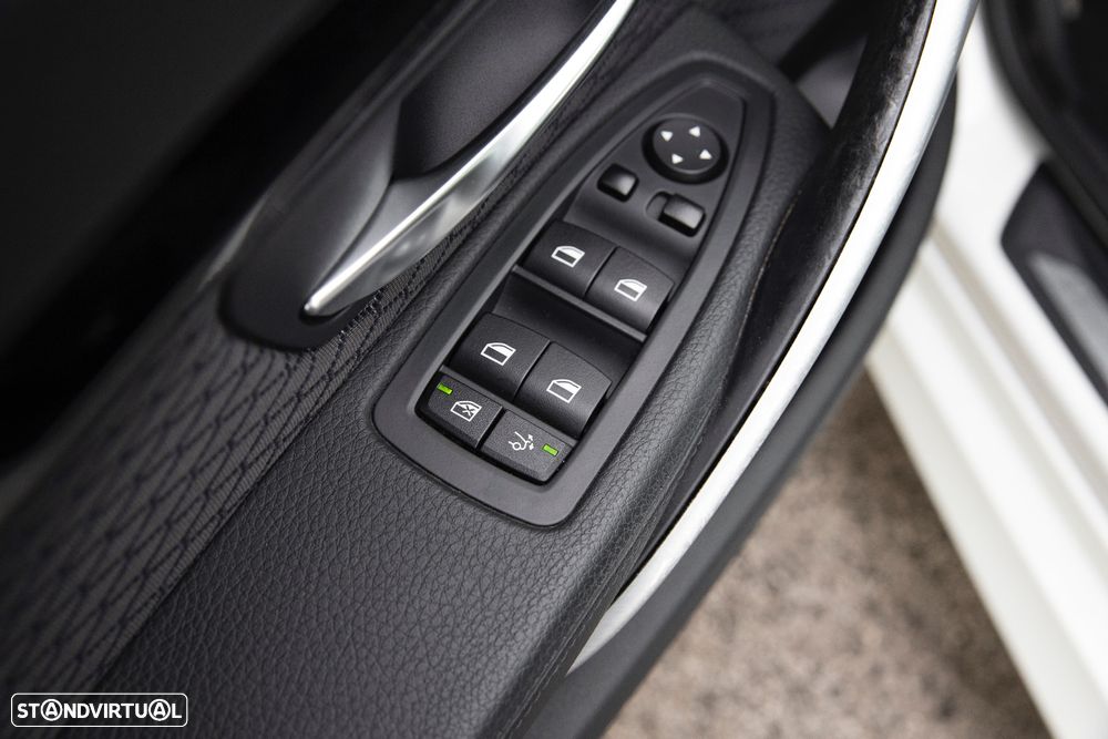 BMW 320 Gran Turismo d Auto Pack M - 36