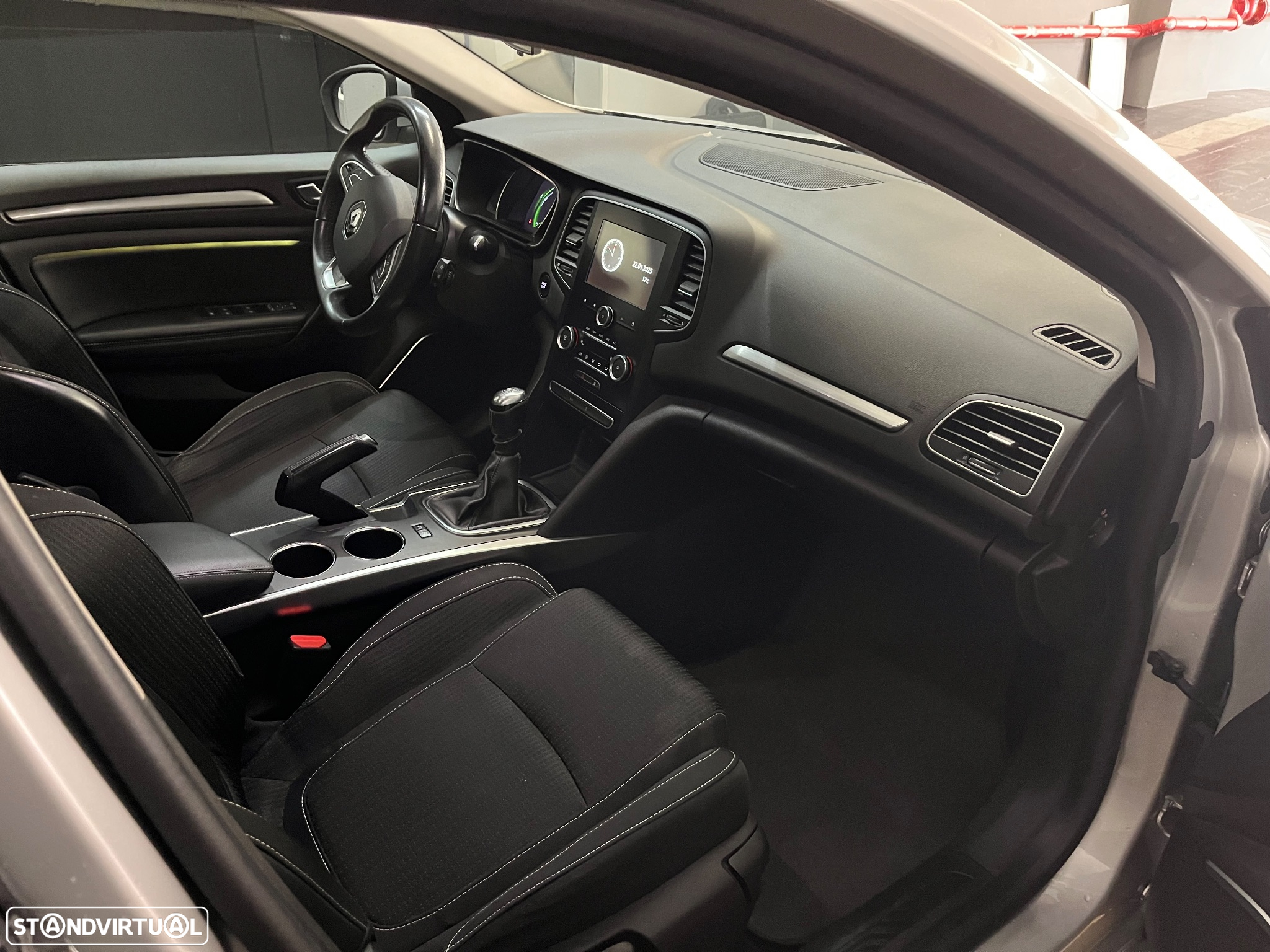 Renault Mégane Sport Tourer 1.5 dCi Intens - 11