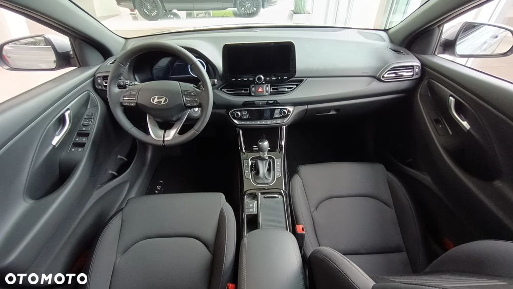 Hyundai i30 1.0 T-GDI Smart DCT - 24