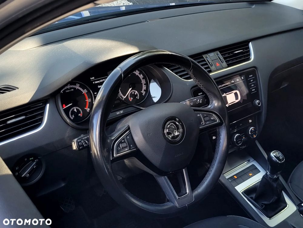 Skoda Octavia 1.4 TSI Ambition - 17