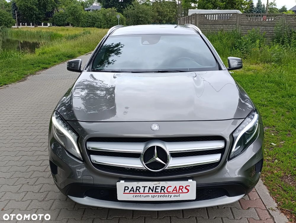 Mercedes-Benz GLA 220 d 4Matic 7G-DCT - 7