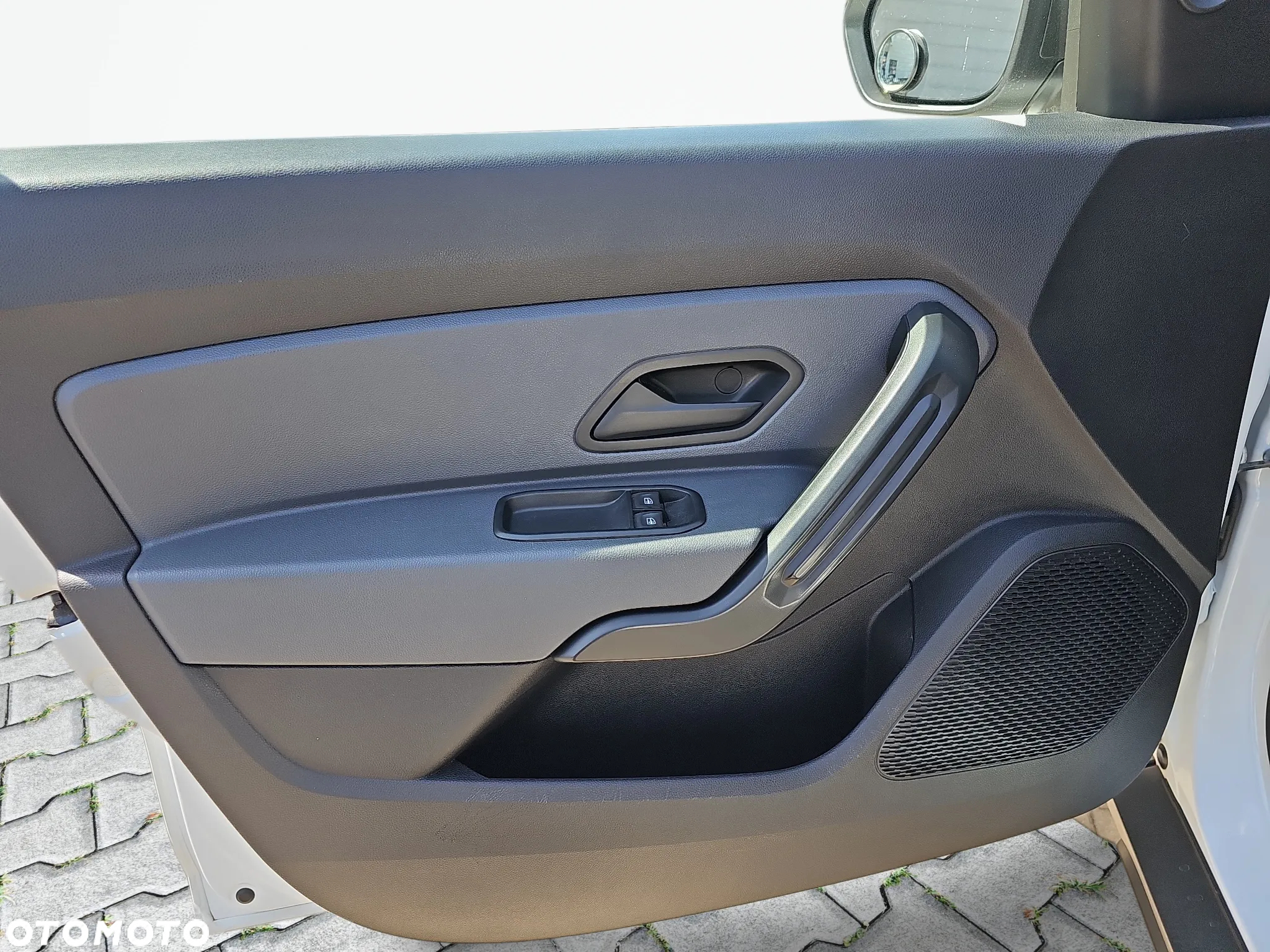 Dacia Duster 1.0 TCe Essential - 11