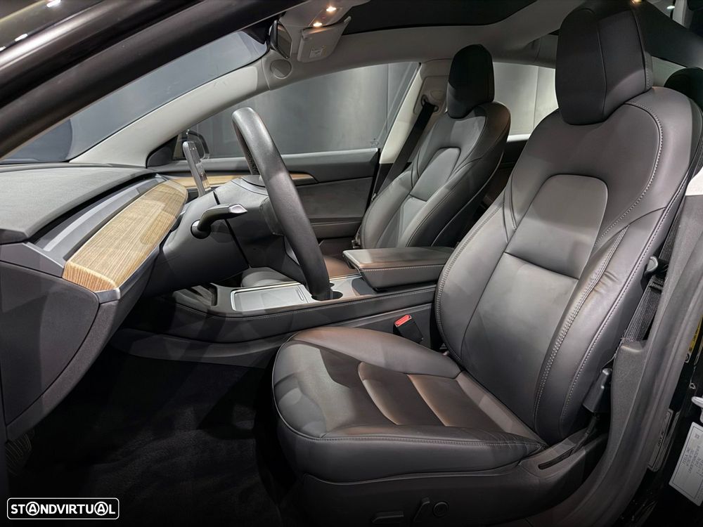 Tesla Model 3 Standard RWD - 17