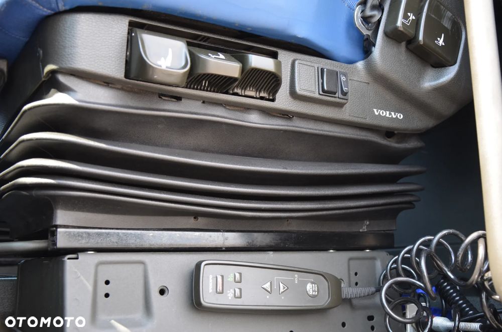 Volvo FH 5 NEW / VOITH! / EURO 6 / 2022r. / KLIMA P. /  FULL LED / ACC / NAVI / KAMERA / DE / 4521 - 17