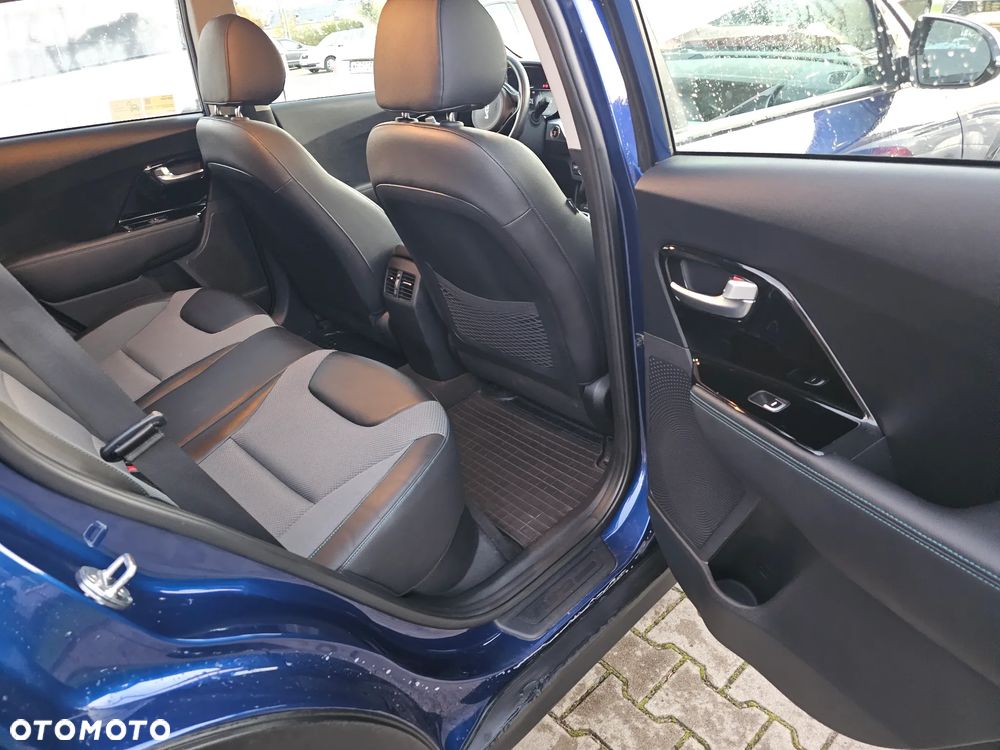 Kia Niro e-Niro 64kWh L - 24