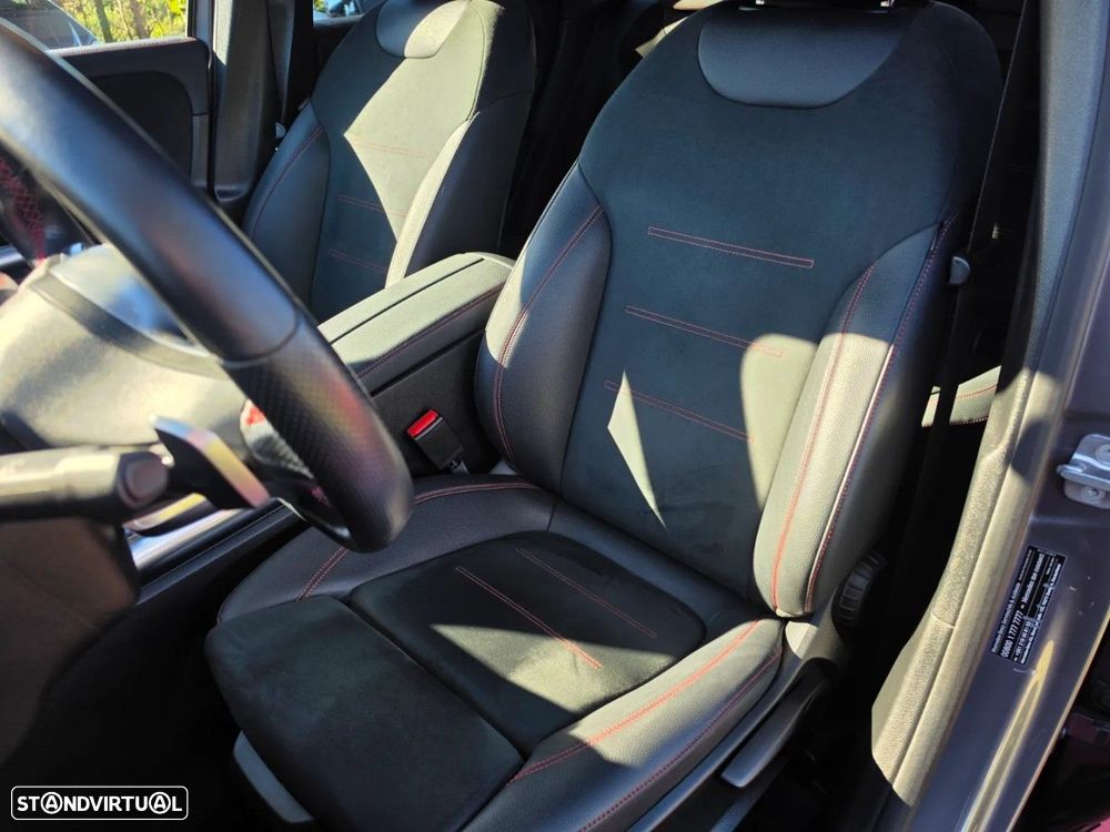 Mercedes-Benz GLA 250 e AMG Line - 9